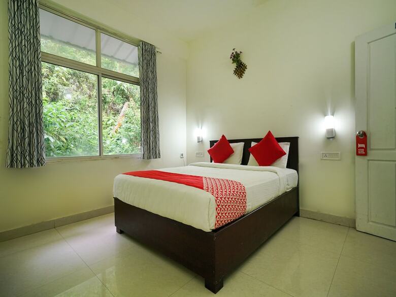 Hotel Oyo 7968 Blueberg Resort
