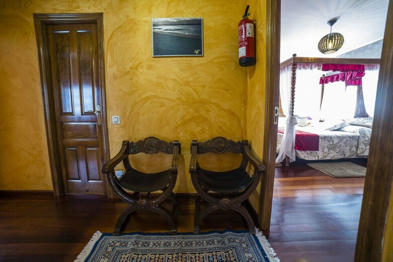 Agroturismo Las Casta�ares