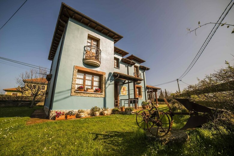 Agroturismo Las Casta�ares