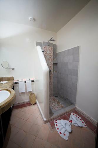 Borjs Hotel Suites & Spa