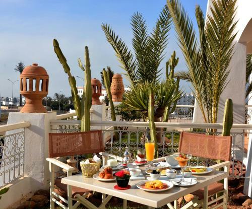 Borjs Hotel Suites & Spa