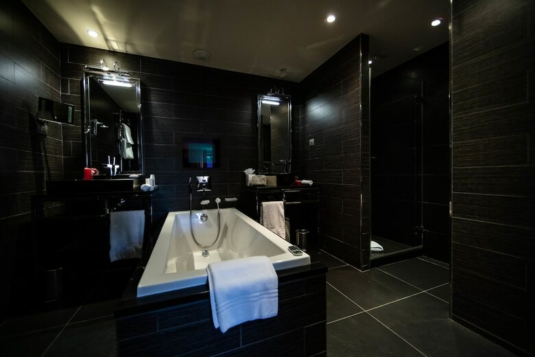 Hotel H�tel Avenue Lodge