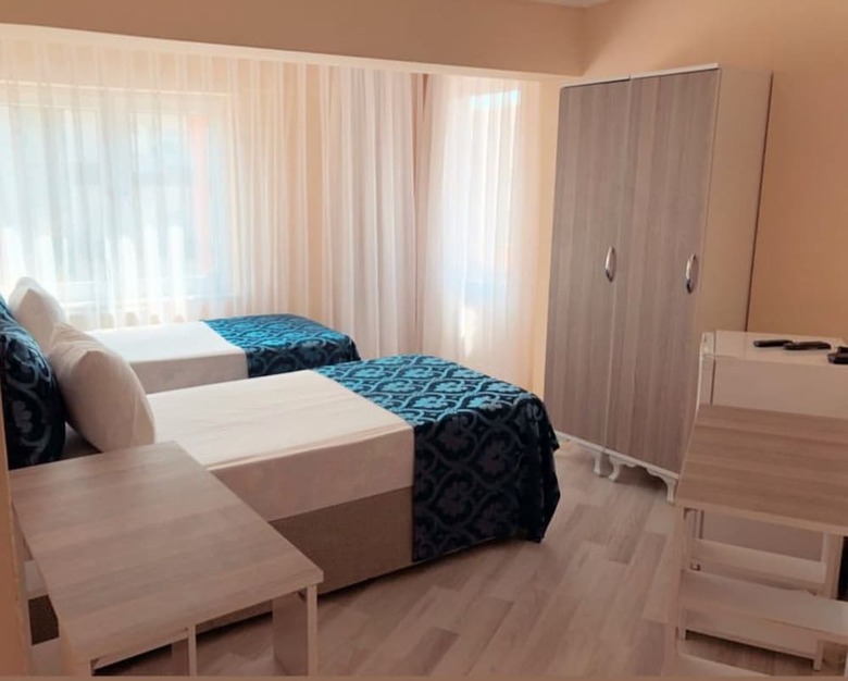 Hostal Assos Hostel
