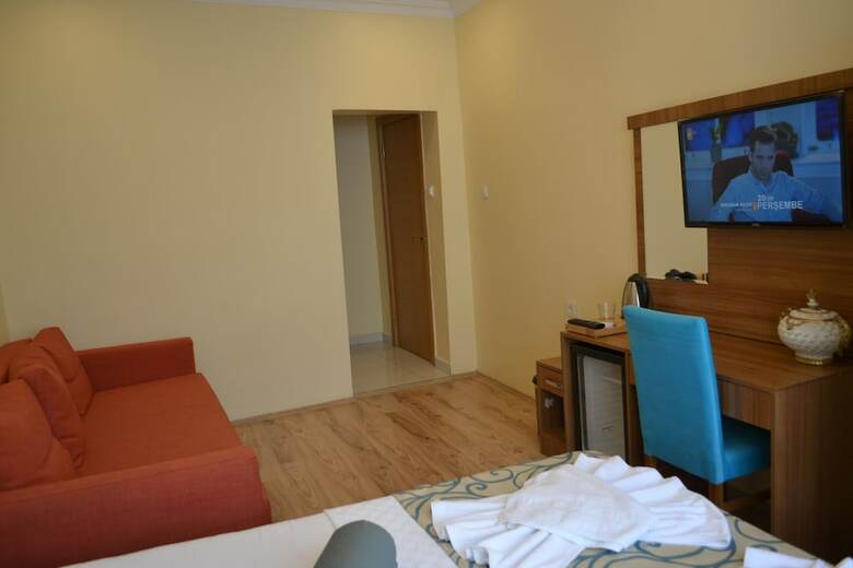 Riverland Suites & Apart Hotel
