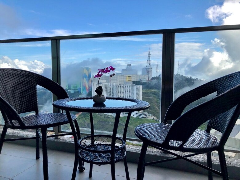Apartamentos Sky D'mont Suites