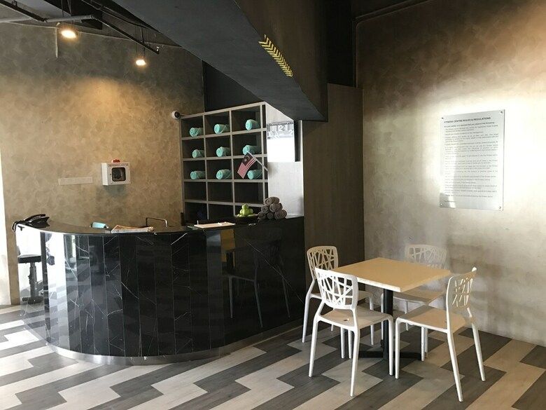 Apartamentos Sky D'mont Suites