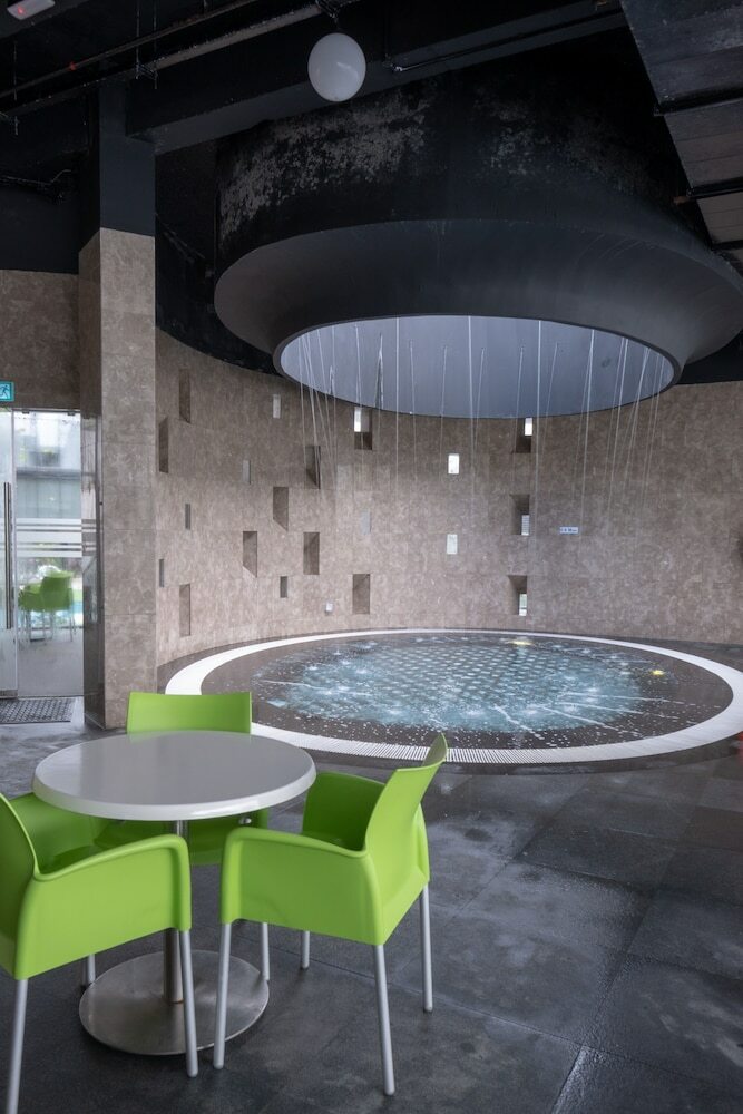 Apartamentos Sky D'mont Suites