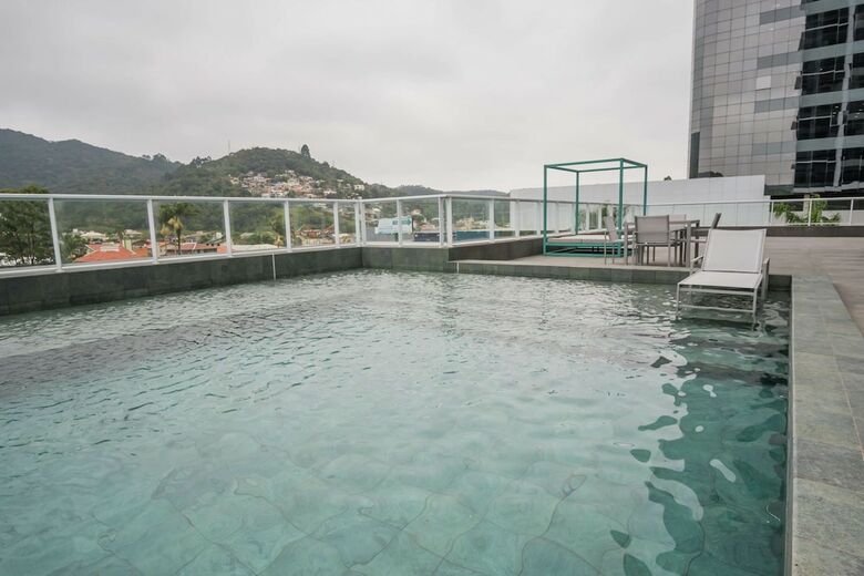 Hotel Hilton Garden Inn Itaja� - Praia Brava