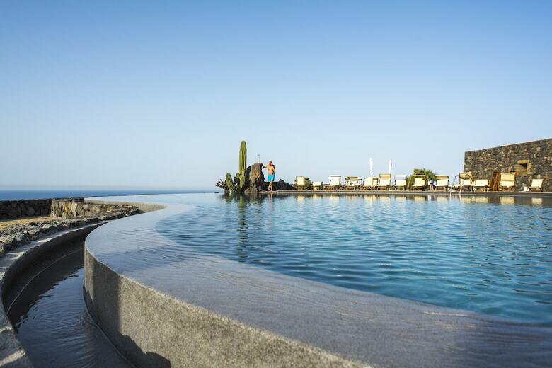 Resort Dammusi Sotto Le Stelle