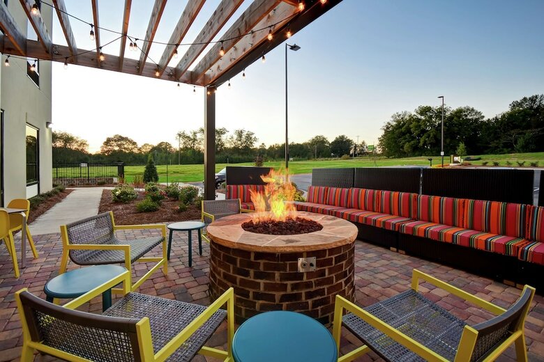 Hotel Home2 Suites By Hilton Lagrange