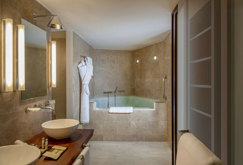 Hotel Hilton Beirut Downtown