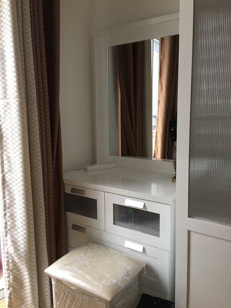 Hotel Grace Residences Taguig Near Bgc