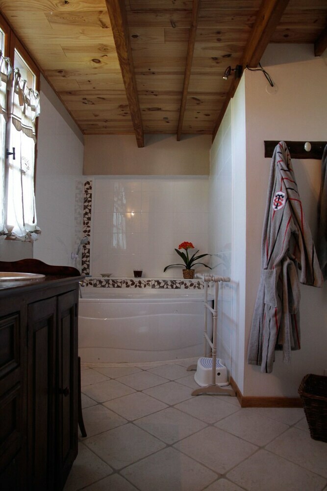 Bed & Breakfast La Grange de Briac