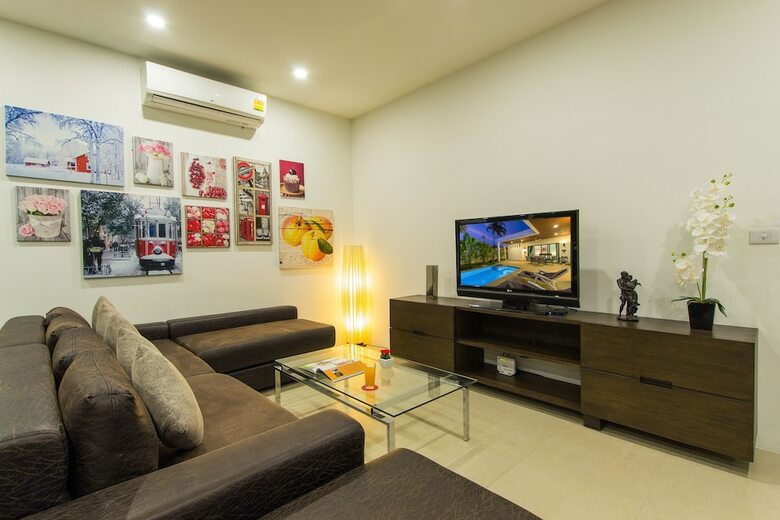 West Facing 3br Pool Villa By Intira