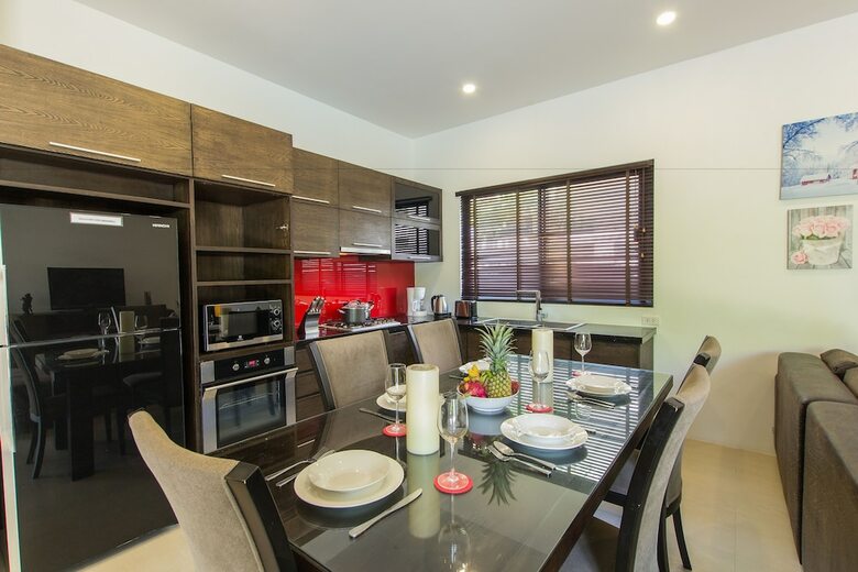 West Facing 3br Pool Villa By Intira