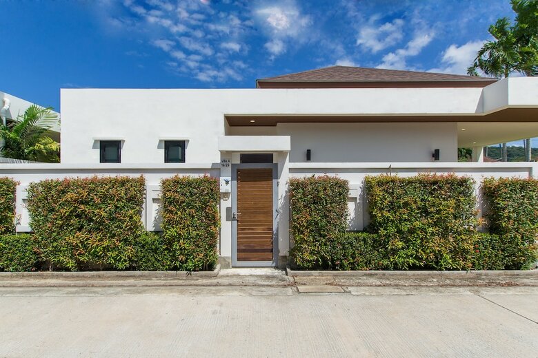 West Facing 3br Pool Villa By Intira