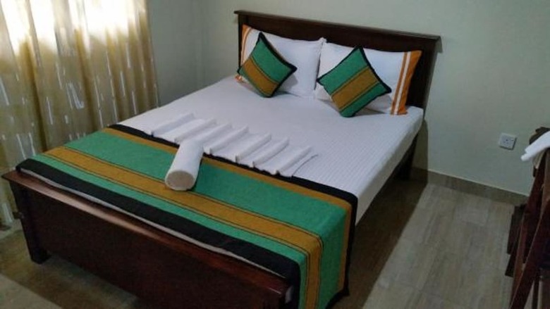Hotel Rainbow Tourist Rest
