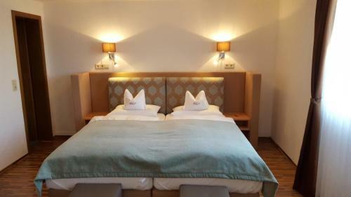 Hostal Gasthaus Zum Hirschen