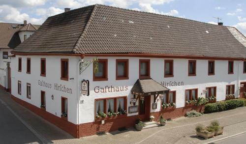 Hostal Gasthaus Zum Hirschen