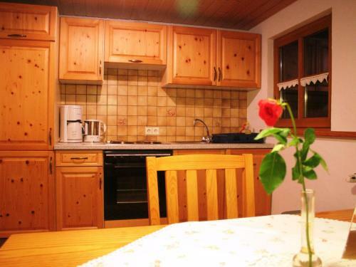 Spacious Apartment Near Forest In Oberprechtal