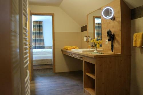 Hostal Landgasthof Adler Pelzm�hle