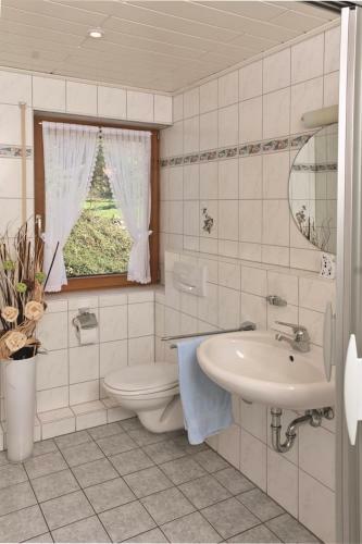 Hostal Landgasthof Adler Pelzm�hle