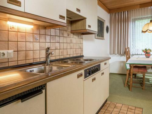 Cozy Apartment In Bad Rippoldsau Near The Forest