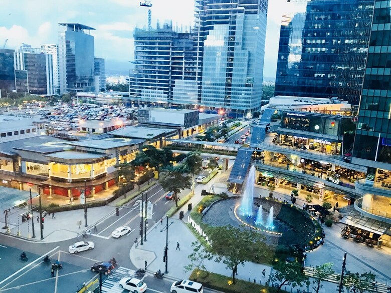 One Uptown Residence Bgc