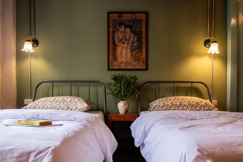 Hostal Live Local