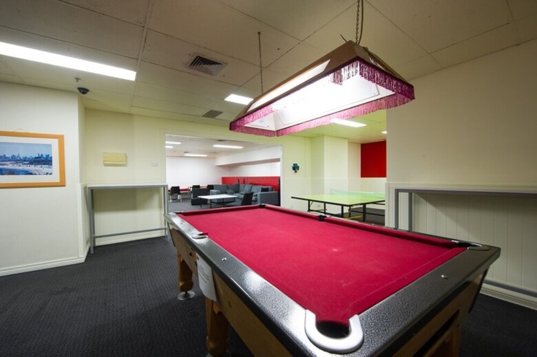 Holistay At Melbourne Central Apartment