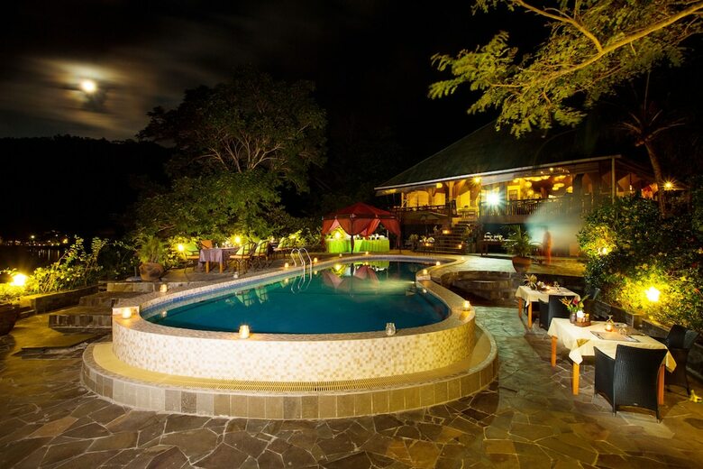 Hotel Bastianos Lembeh Dive Resort