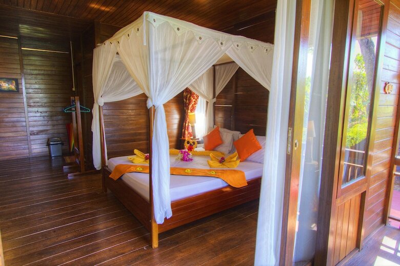 Hotel Bastianos Lembeh Dive Resort