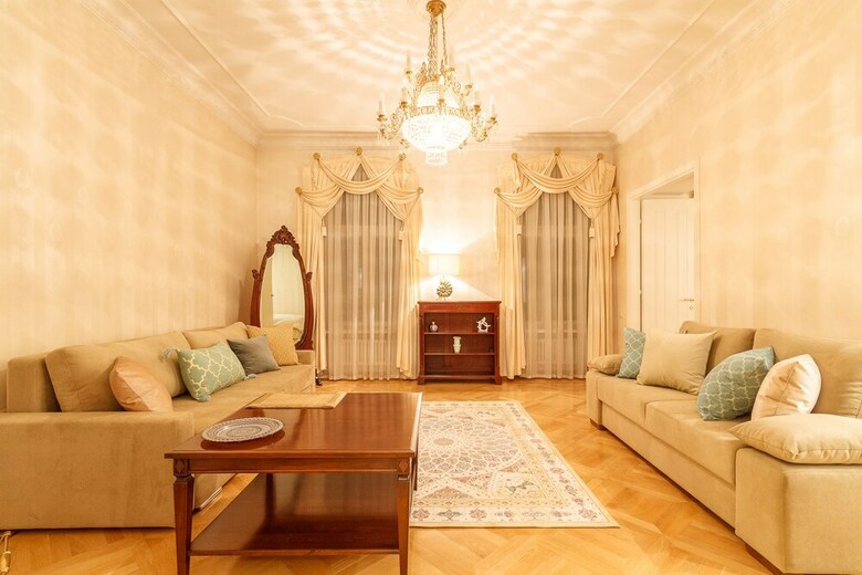 Charming Apartments Near Hermitage