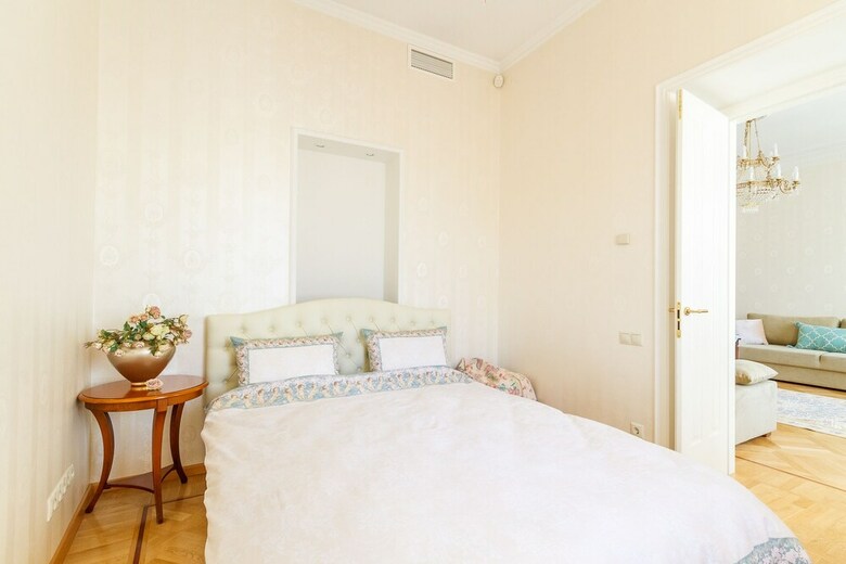 Charming Apartments Near Hermitage