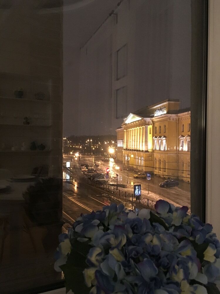 Charming Apartments Near Hermitage
