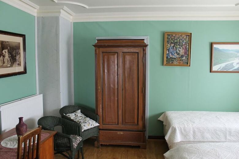 Bed & Breakfast Fer�a�j�nustan Geitaskar�i