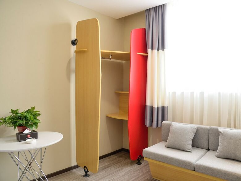 Hotel Ibis Yichang Bayi Rd