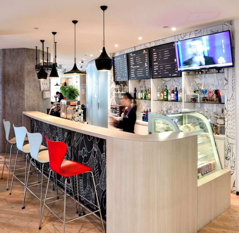 Hotel Ibis Yichang Bayi Rd
