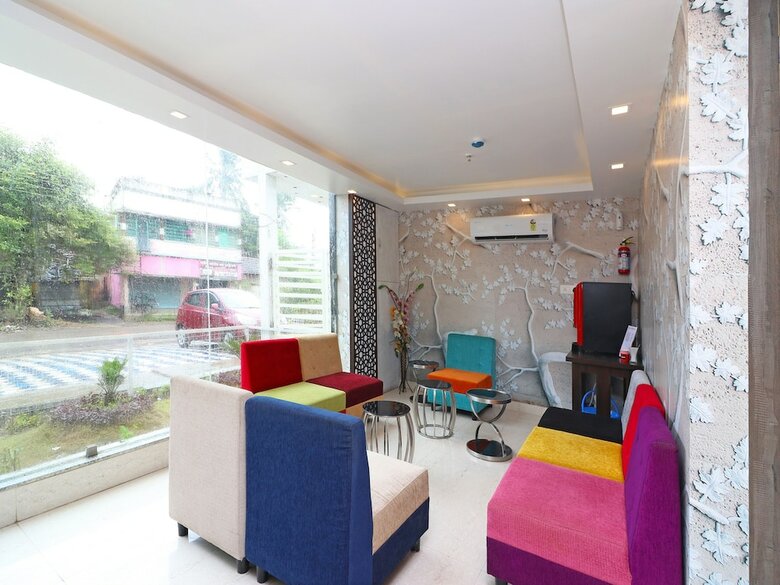 Hotel Capital O 14525 The Platinum Studio 50