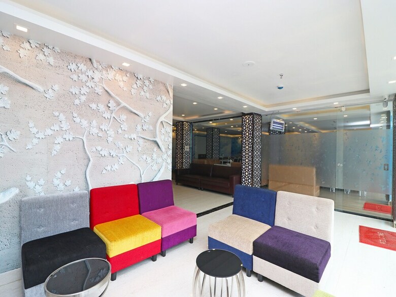 Hotel Capital O 14525 The Platinum Studio 50