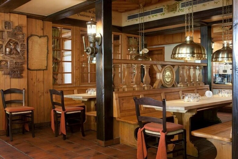 Hotel & G�stehaus Warsteiner Welt
