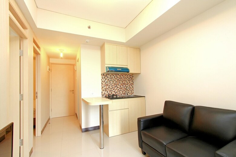 19 Avenue Apartment By Roomz