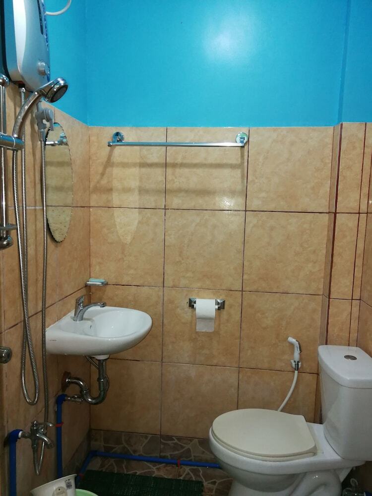 Hostal Kaleb Hostel