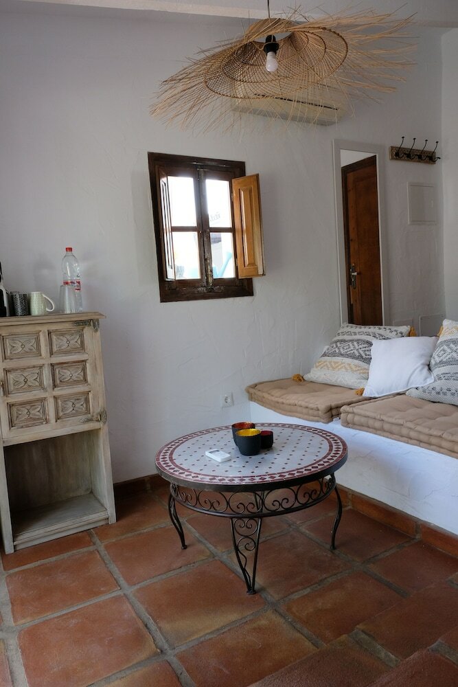 Roca Verde Boutique Bed & Breakfast - Adults Only