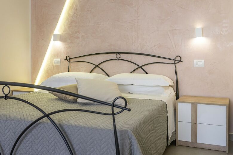 Posada Viamonti Hotel