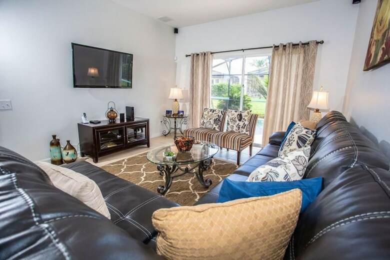 Villa Helena - Windsor Palms