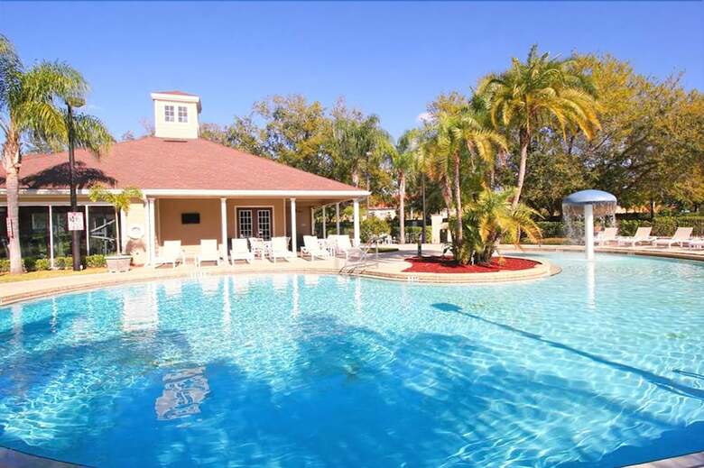 Villa Andrade - Lucaya Village