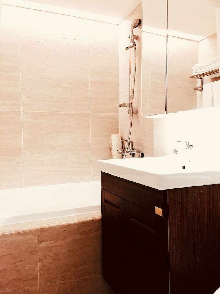 Daxin Hotel