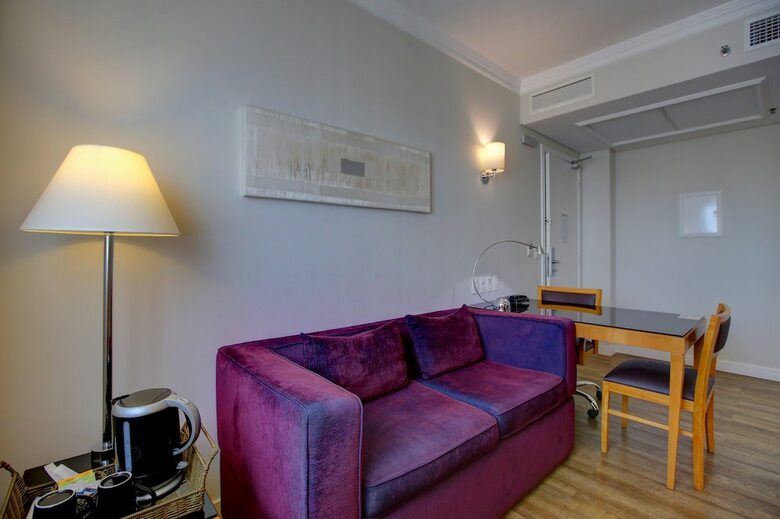 Hotel Comfort Suites Oscar Freire