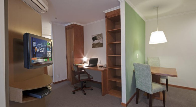 Hotel Quality Suites Vila Ol�mpia
